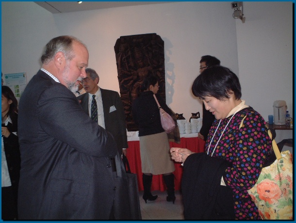 602x451 pixels (100K)